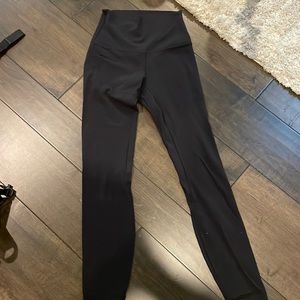 Lululemon size 2 23 inch
